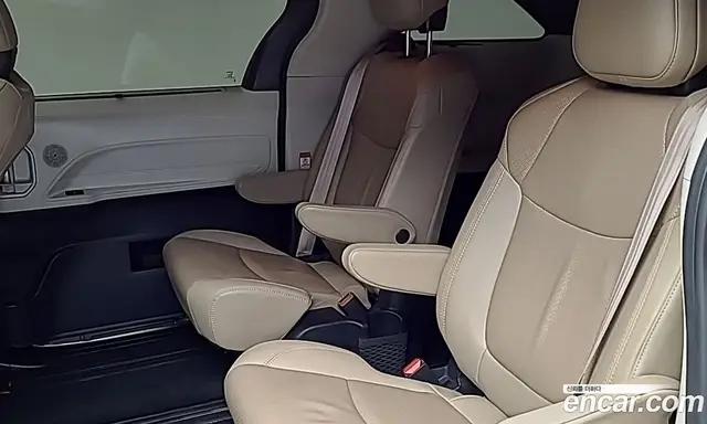 Toyota Sienna 2021 2.5 автомат (гидро), миниатюра 10
