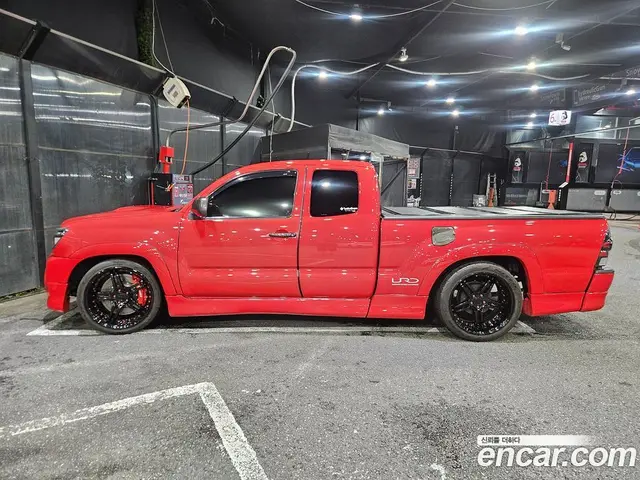Toyota Tacoma, 2007, 120 000 км
