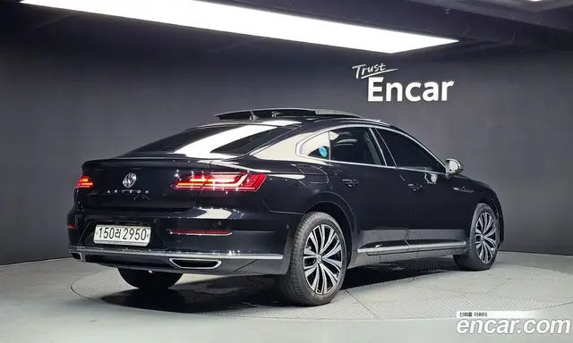 Volkswagen Arteon 2019 2.0 автомат (гидро), миниатюра 2