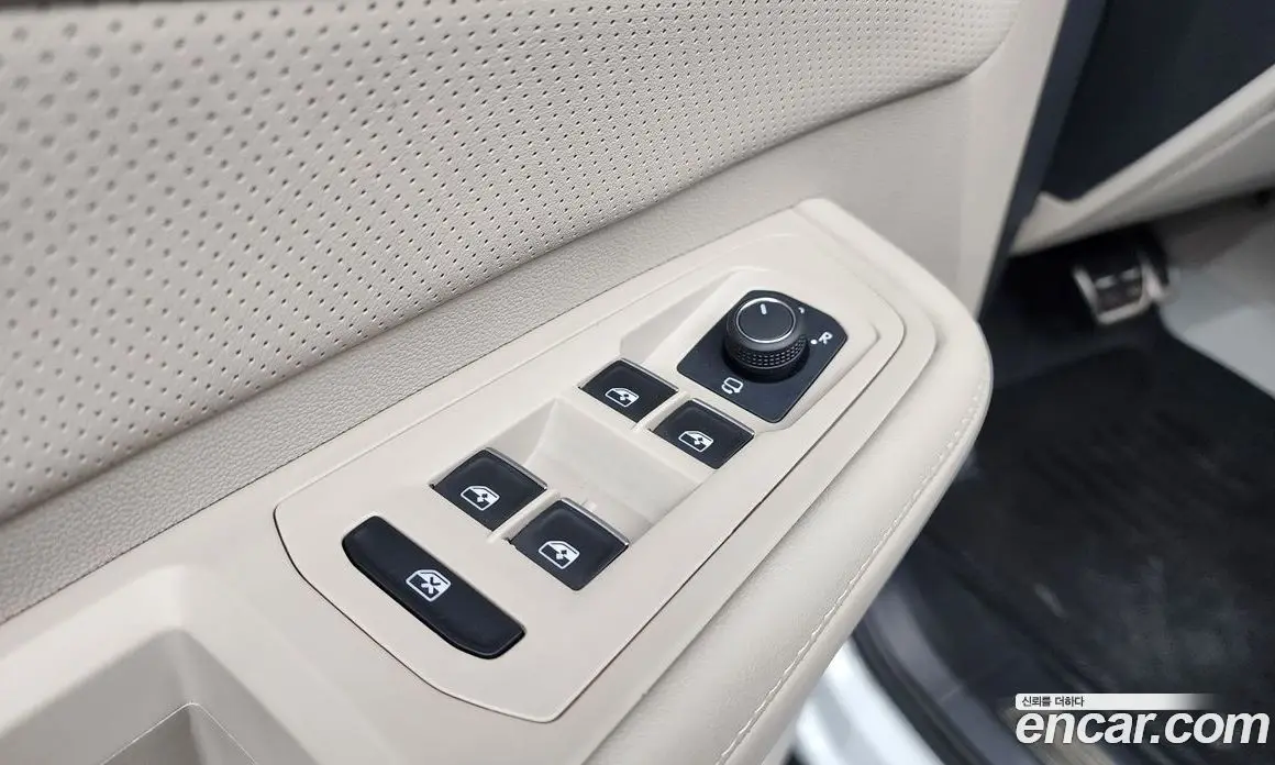Volkswagen Atlas 2025 2.0 автомат (гидро), фото 38