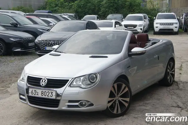 Volkswagen Eos 2010 2.0 автомат (гидро), миниатюра 1