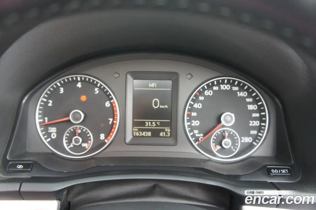 Volkswagen Eos 2010 2.0 автомат (гидро), фото 6