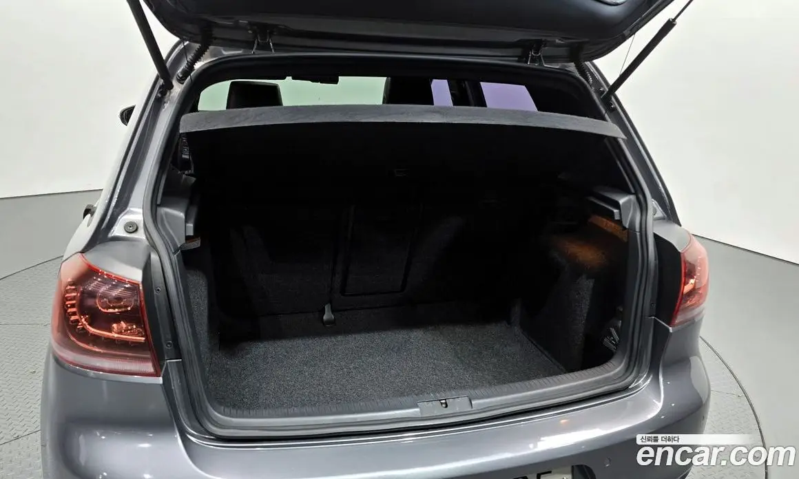 Volkswagen Golf 2011 2.0 автомат (гидро), фото 20 Volkswagen Golf 2011 2.0 автомат (гидро), фото 20
