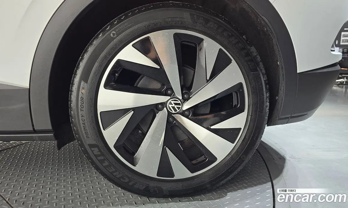 Volkswagen ID.4 2022 0.2 автомат (гидро), фото 6