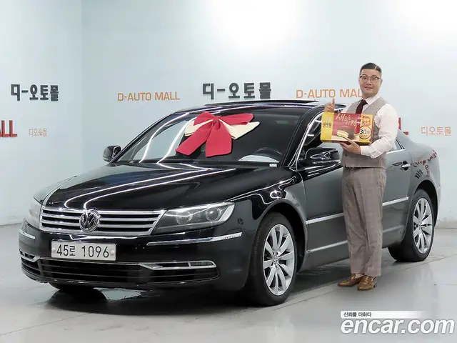 Volkswagen Phaeton 2013 3.0 автомат (гидро), миниатюра 1