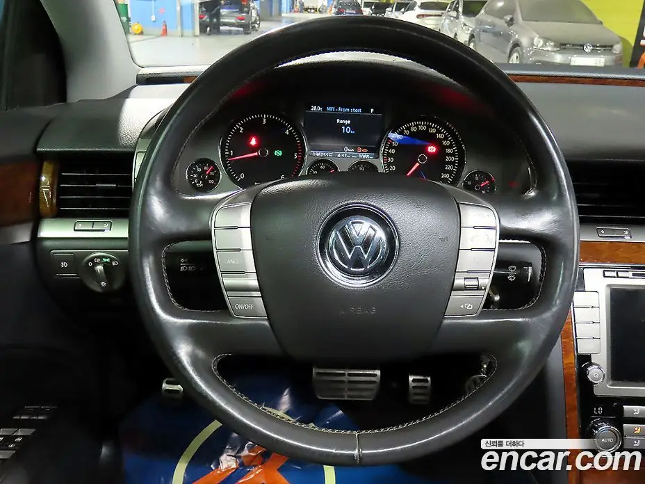 Volkswagen Phaeton 2013 3.0 автомат (гидро), фото 14