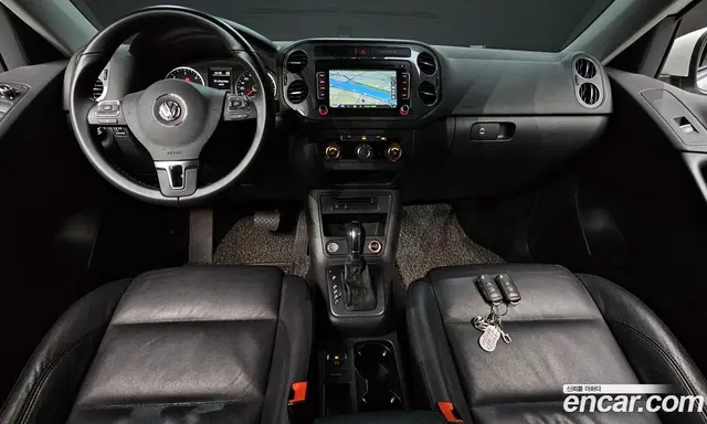 Volkswagen Tiguan 2015 2.0 автомат (гидро), миниатюра 7