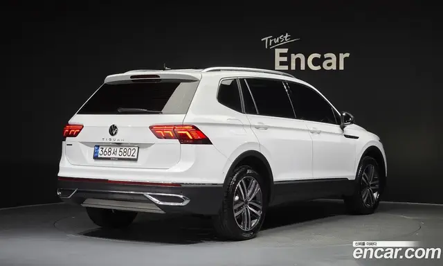 Volkswagen Tiguan 2022 2.0 автомат (гидро), миниатюра 2