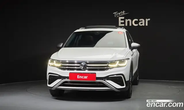 Volkswagen Tiguan 2022 2.0 автомат (гидро), миниатюра 3