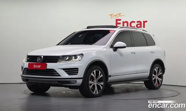 Volkswagen Touareg 2016 3.0 автомат (гидро), миниатюра 1