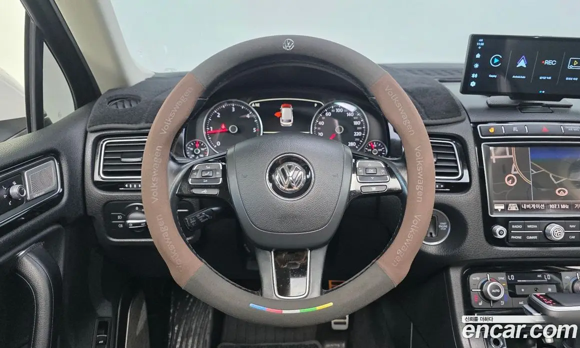 Volkswagen Touareg 2016 3.0 автомат (гидро), фото 13