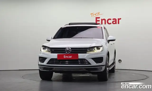 Volkswagen Touareg 2016 3.0 автомат (гидро), миниатюра 3