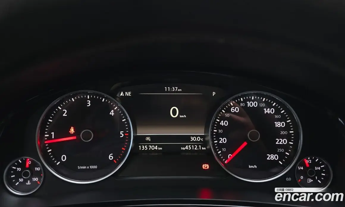 Volkswagen Touareg 2016 3.0 автомат (гидро), фото 8
