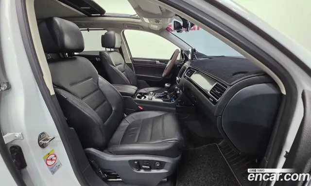 Volkswagen Touareg 2016 3.0 автомат (гидро), миниатюра 10