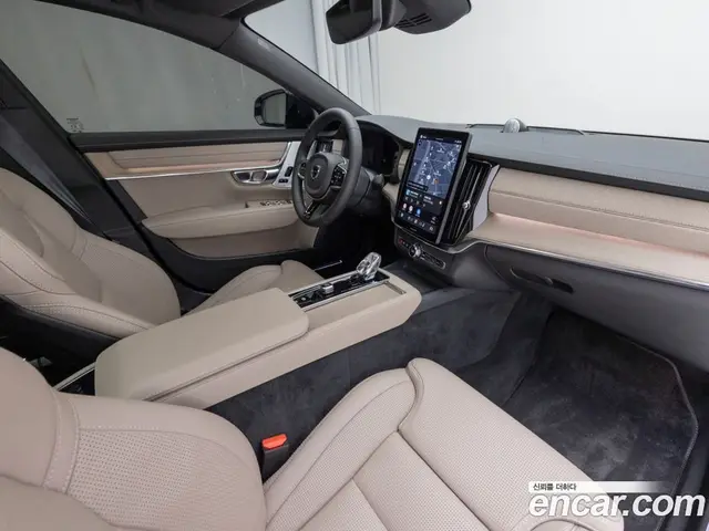 Volvo S90 2025 2.0 автомат (гидро), миниатюра 12