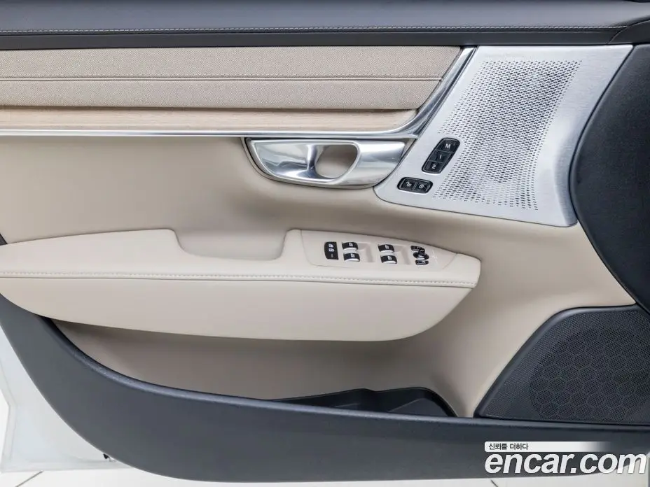 Volvo S90 2025 2.0 автомат (гидро), фото 17