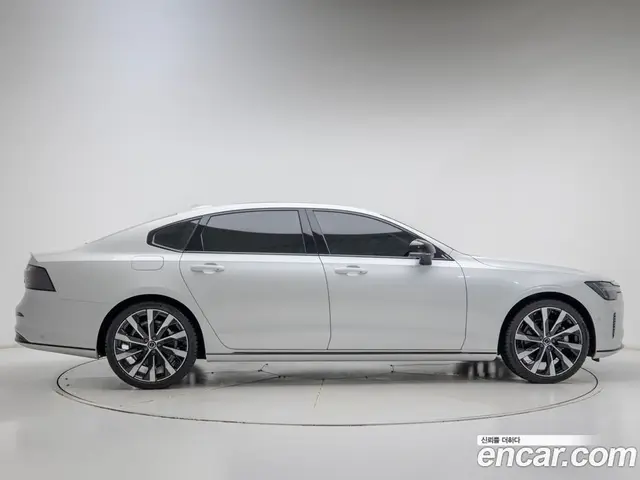 Volvo S90 2025 2.0 автомат (гидро), миниатюра 5