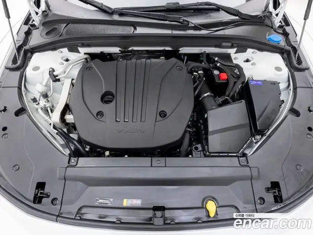 Volvo S90 2025 2.0 автомат (гидро), миниатюра 8