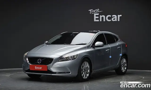 Volvo V40, 2014, 164 717 км