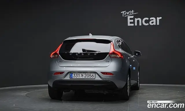Volvo V40 2014 1.6 автомат (гидро), миниатюра 4