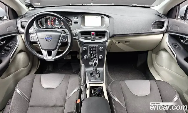 Volvo V40 2014 1.6 автомат (гидро), миниатюра 7