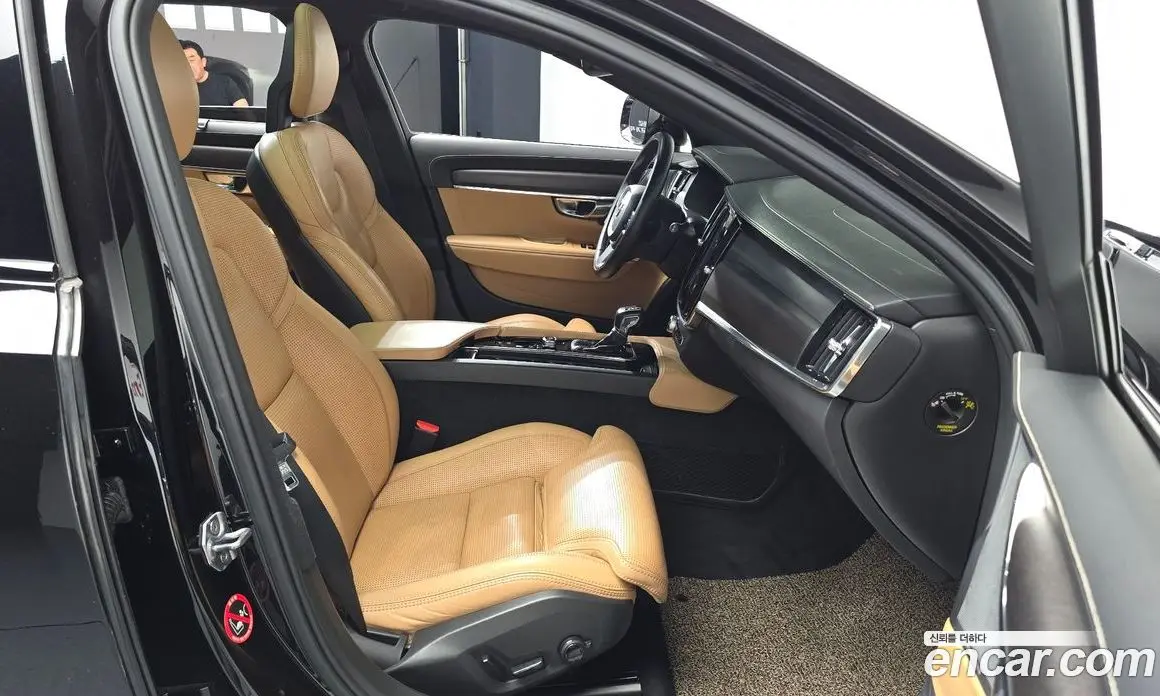Volvo V90 2018 2.0 автомат (гидро), фото 16