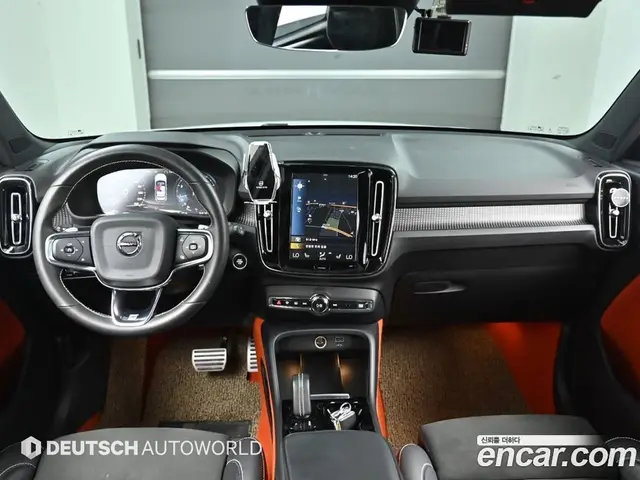 Volvo XC40 2019 2.0 автомат (гидро), миниатюра 7