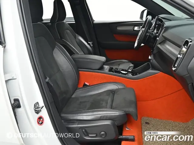 Volvo XC40 2019 2.0 автомат (гидро), миниатюра 10
