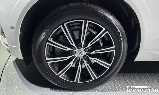 Volvo XC60 2020 2.0 автомат (гидро), миниатюра 5