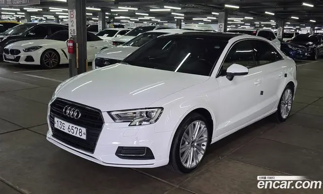 Audi A3, 2018, 136 500 км