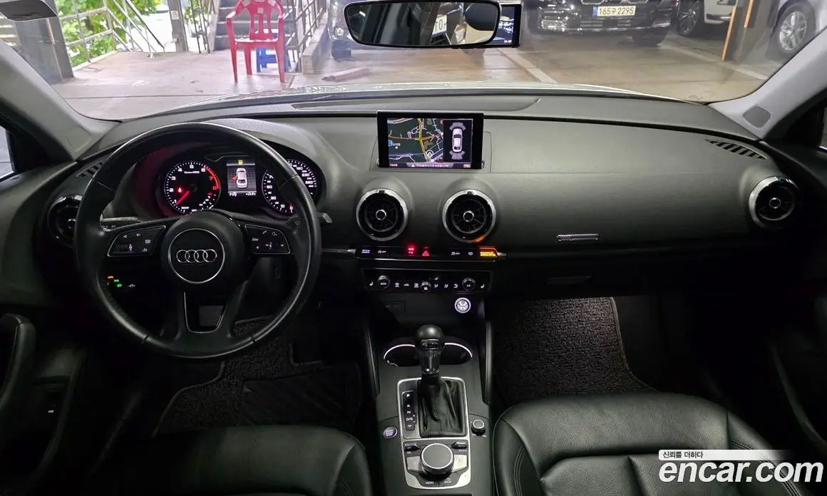Audi A3 2018 2.0 автомат (гидро), фото 7
