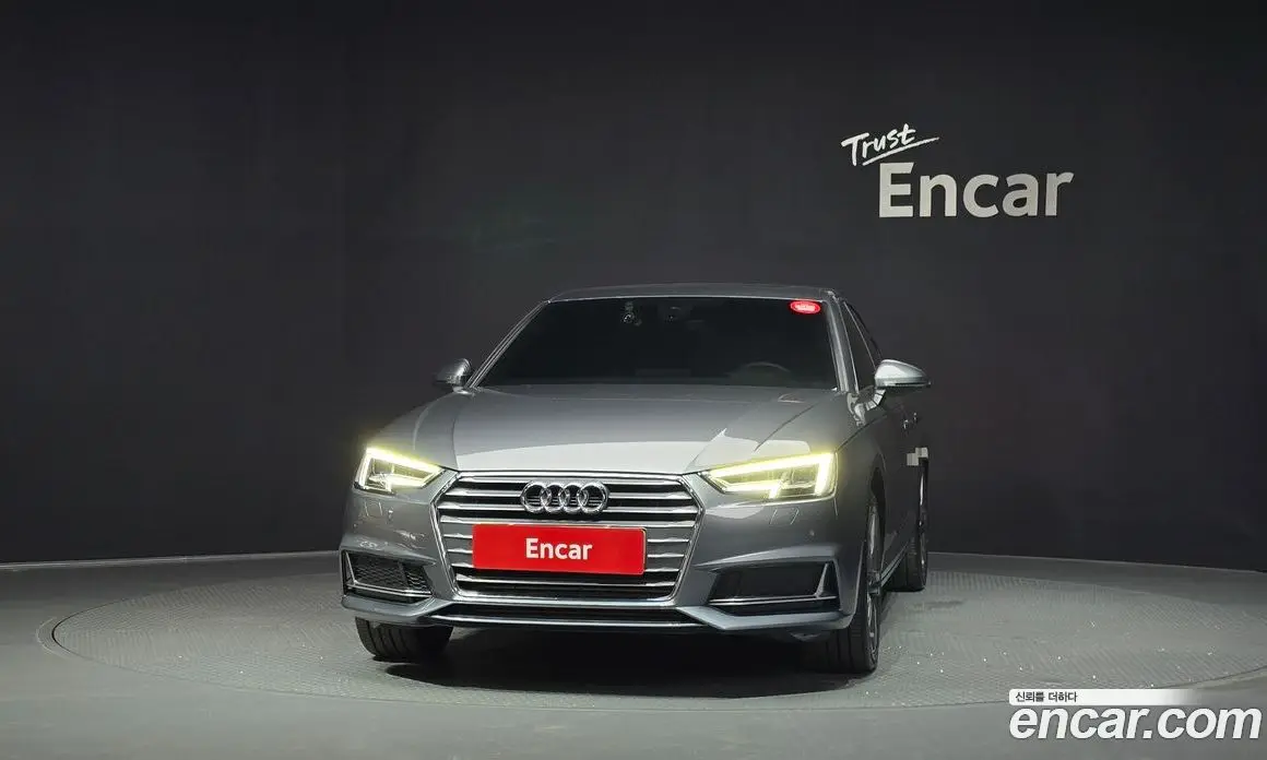 Audi A4 2019 2.0 автомат (гидро), фото 3