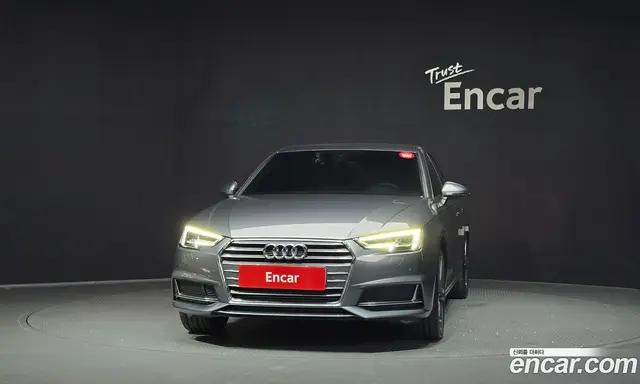 Audi A4 2019 2.0 автомат (гидро), миниатюра 3