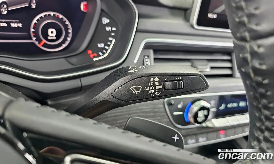 Audi A4 2019 2.0 автомат (гидро), фото 22