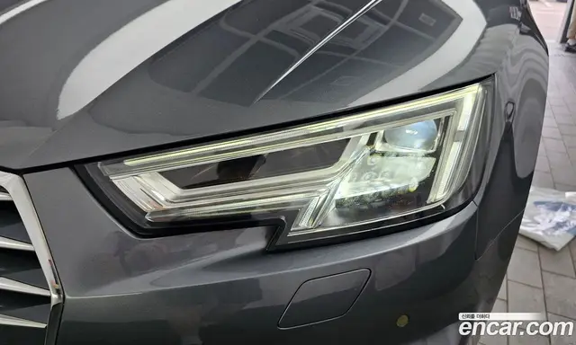 Audi A4 2019 2.0 автомат (гидро), миниатюра 8