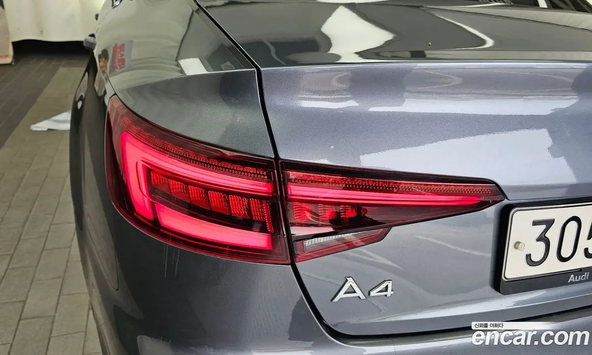 Audi A4 2019 2.0 автомат (гидро), фото 9