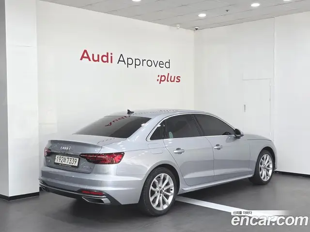 Audi A4 2023 2.0 автомат (гидро), миниатюра 2