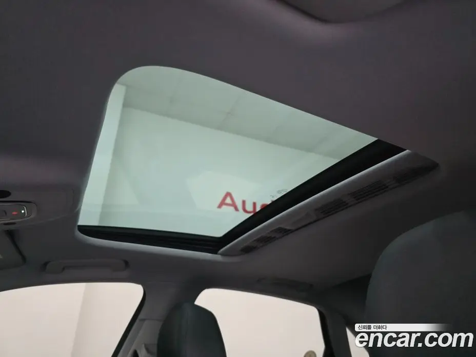 Audi A4 2023 2.0 автомат (гидро), фото 14