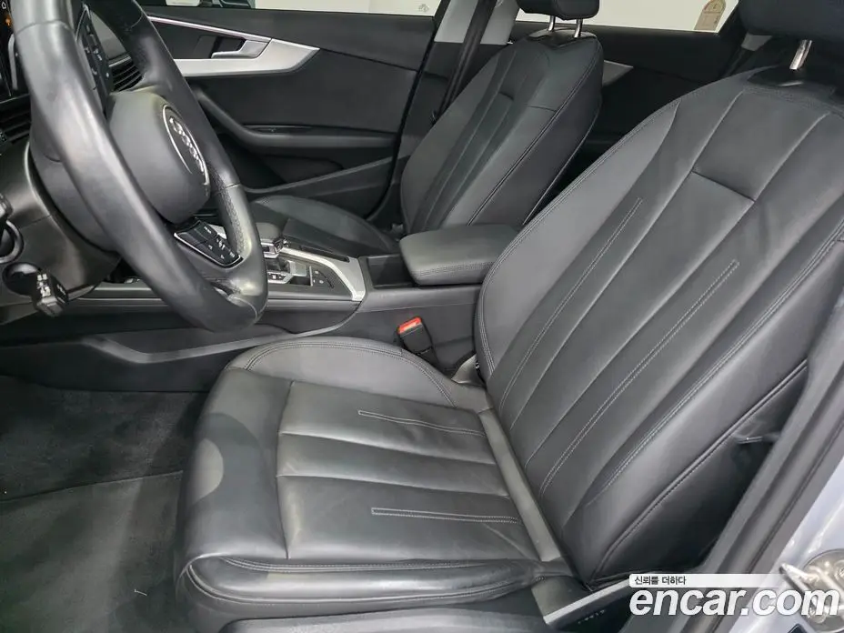 Audi A4 2023 2.0 автомат (гидро), фото 10