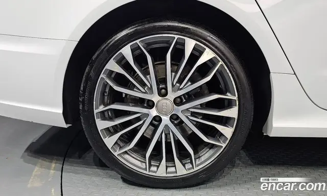 Audi A6 2016 3.0 автомат (гидро), миниатюра 5
