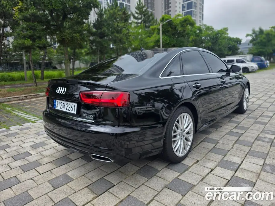 Audi A6 2016 3.0 автомат (гидро), фото 3
