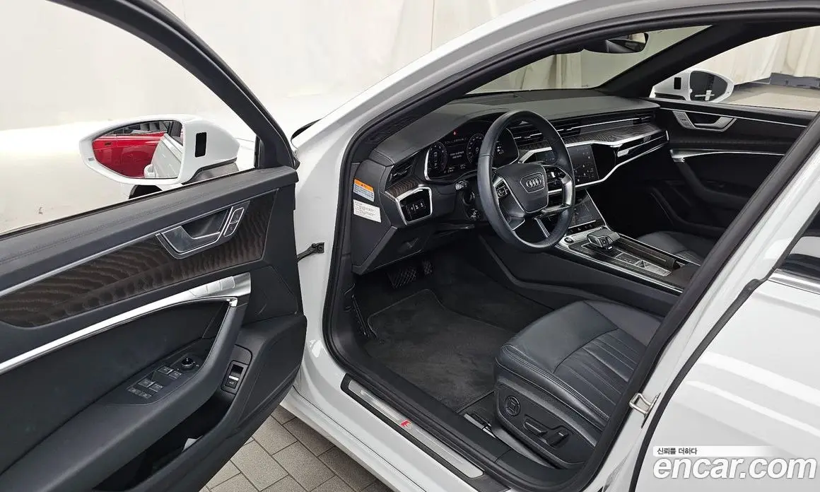 Audi A6 2022 2.0 автомат (гидро), фото 13