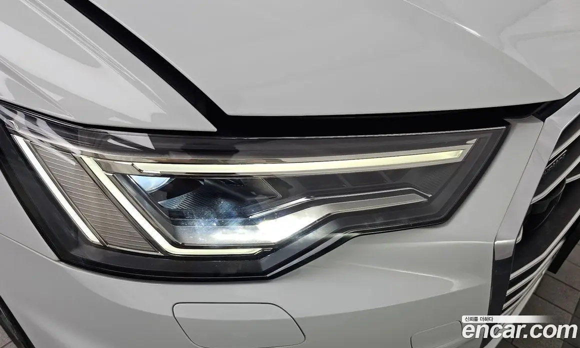 Audi A6 2022 2.0 автомат (гидро), фото 8