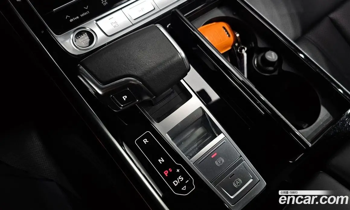 Audi A8 2021 3.0 автомат (гидро), фото 12