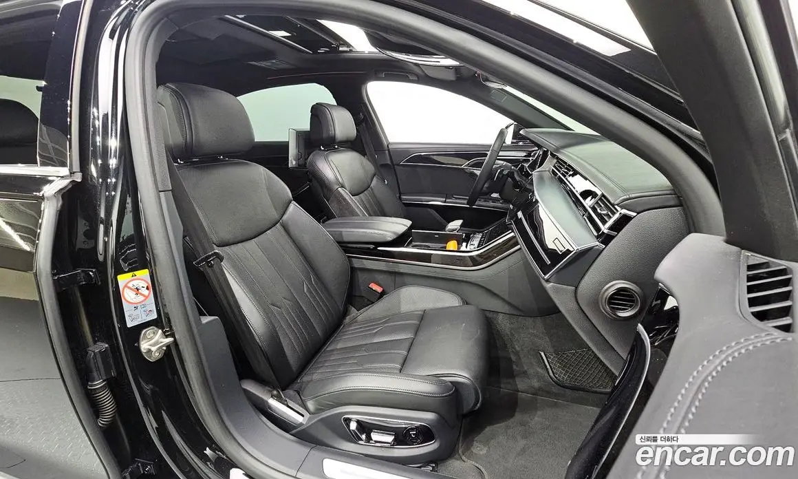 Audi A8 2021 3.0 автомат (гидро), фото 16