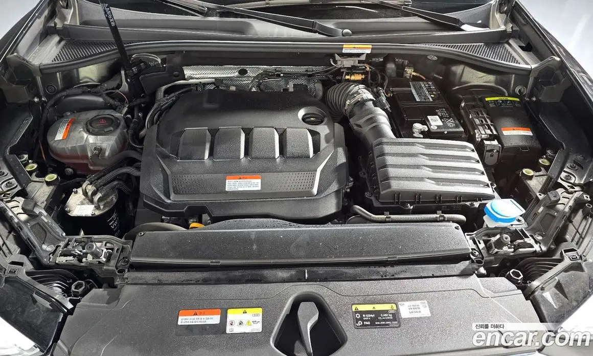 Audi Q3 2023 2.0 автомат (гидро), фото 6