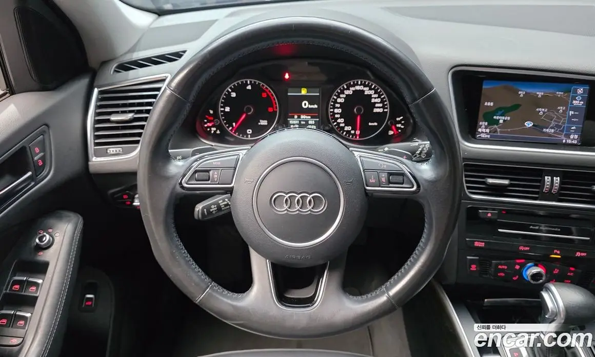 Audi Q5 2015 2.0 автомат (гидро), фото 13