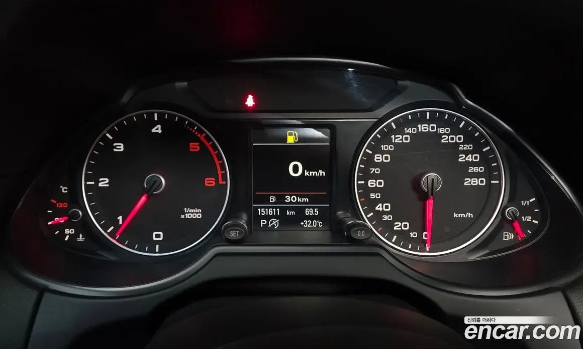 Audi Q5 2015 2.0 автомат (гидро), фото 8