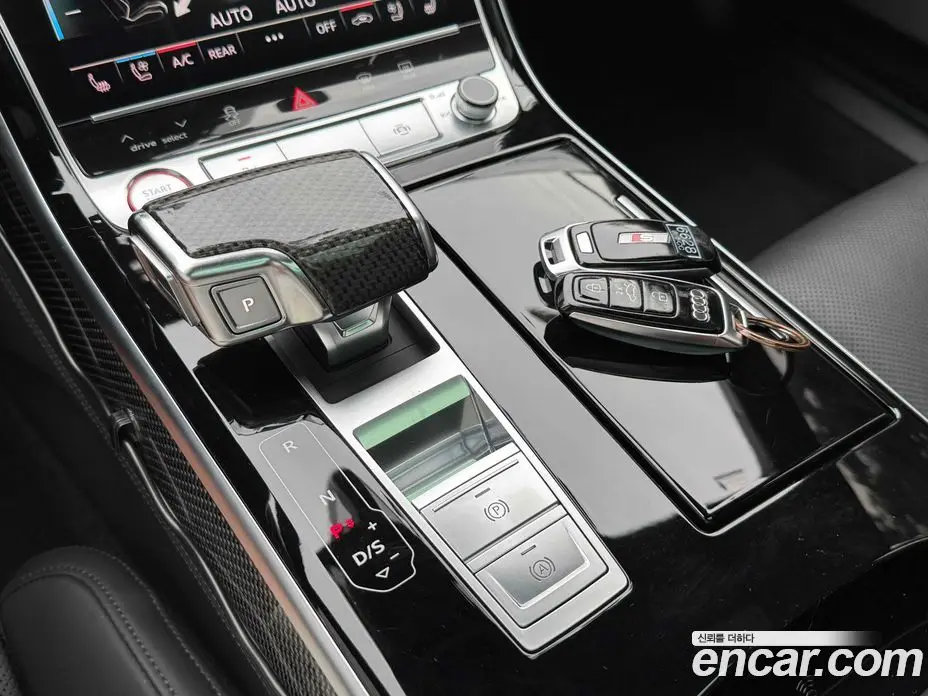 Audi S8 2020 4.0 автомат (гидро), фото 17