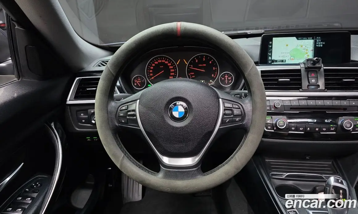 BMW 3 серия 2017 2.0 автомат (гидро), фото 13